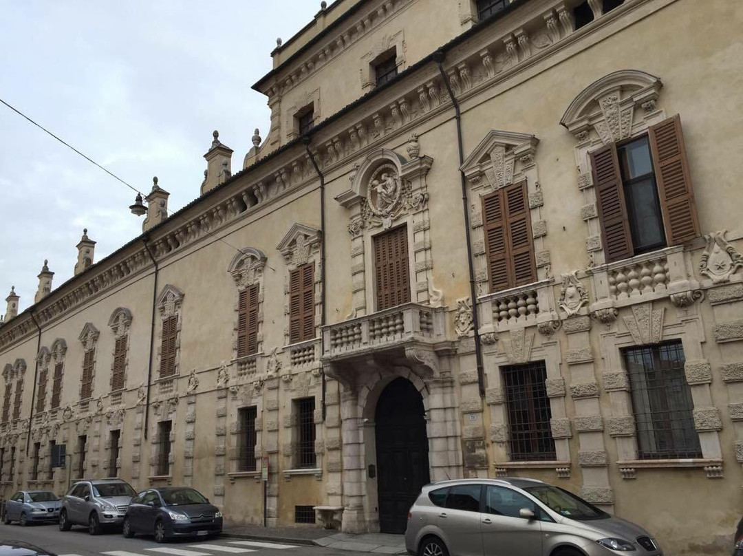Palazzo Sordi-曼托瓦必去景点