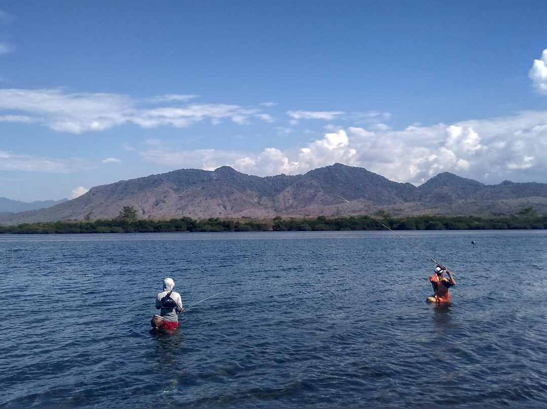 Karang Sewu Beach-吉利马努克必去景点