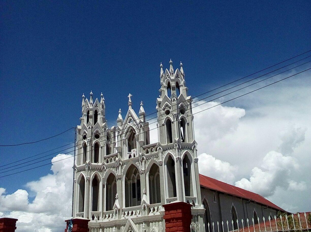 Capilla Cristo Pobre-豪哈必去景点