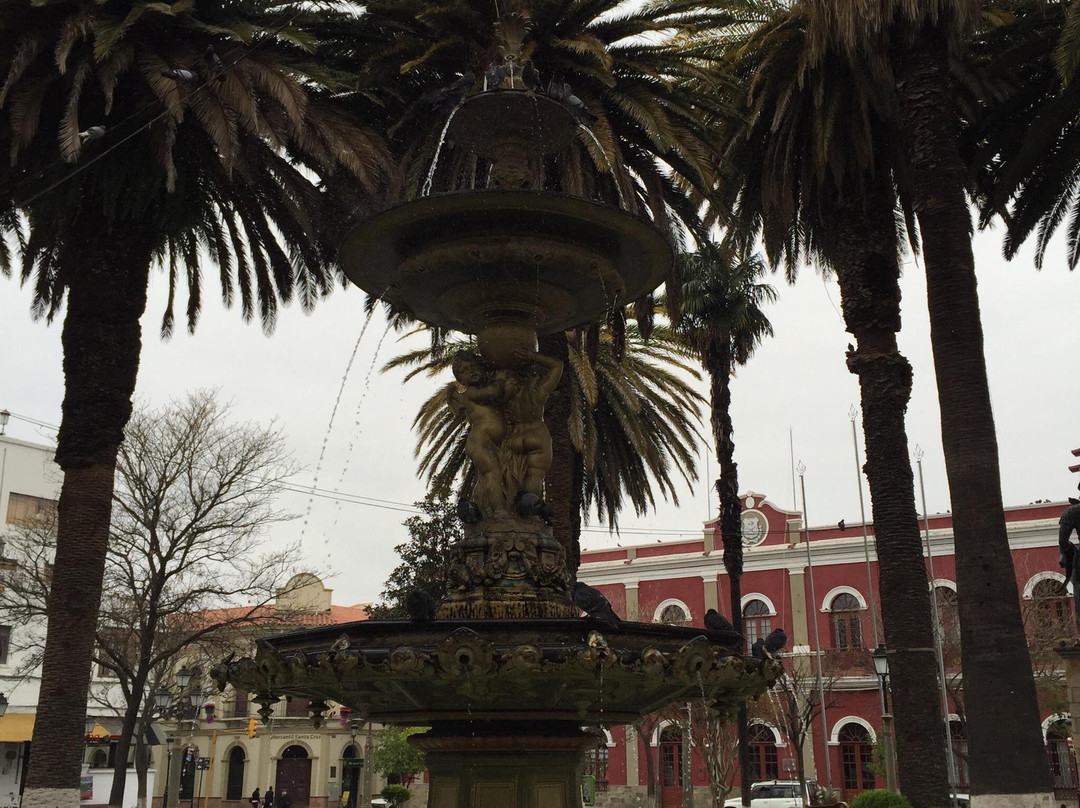 Plaza Luis de Fuentes-塔里哈必去景点