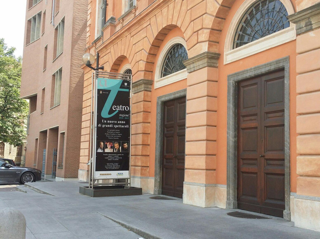Teatro Sociale Giorgio Busca-阿尔巴必去景点