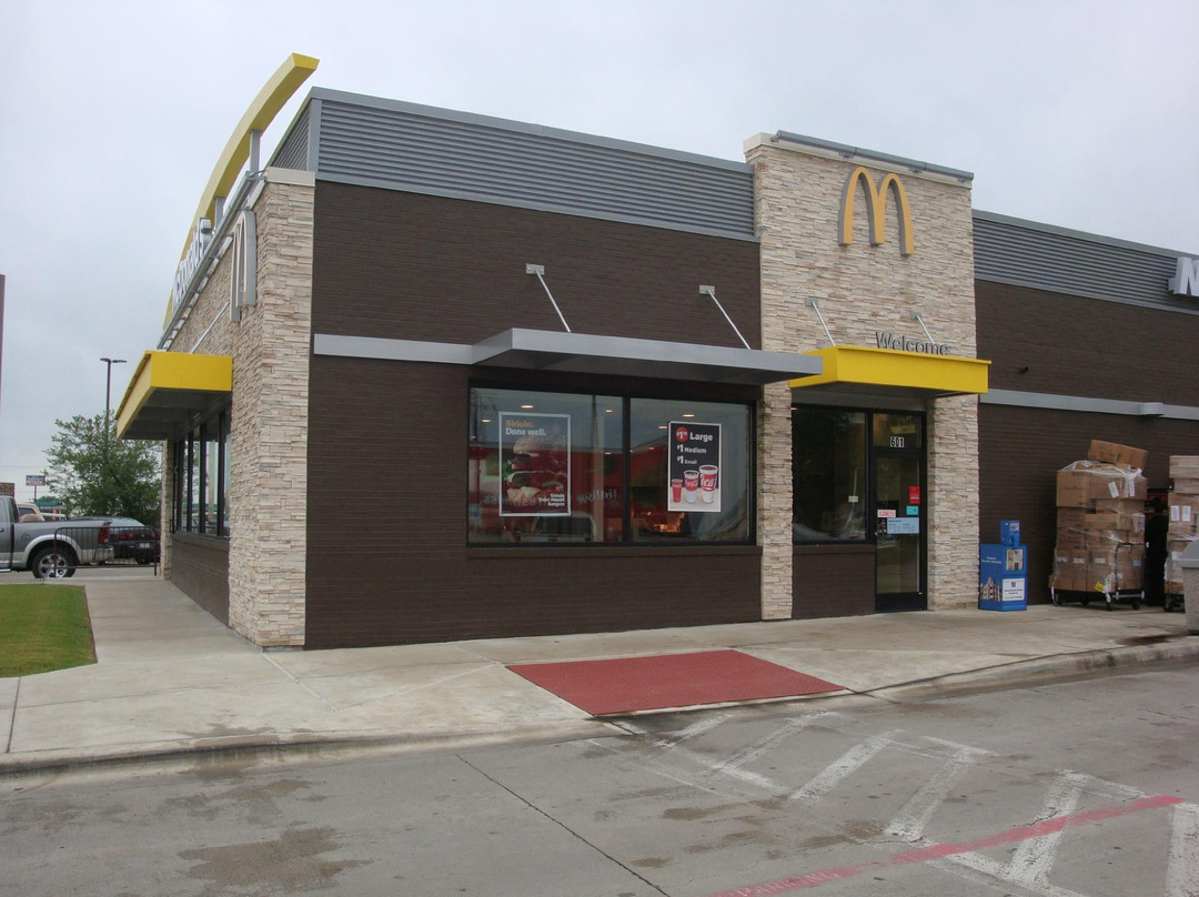 Valley View餐馆和美食-McDonald's