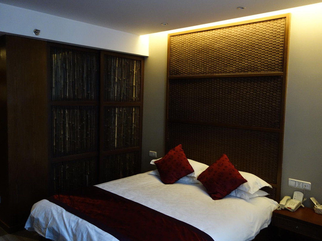 苏州树山书香世家温泉酒店主图