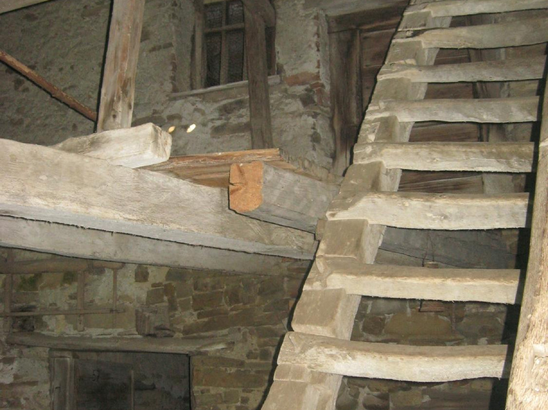 Darjiu Fortified Church景点图片