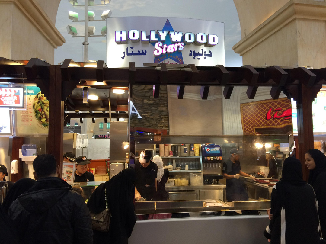 Al-Khisah餐馆和美食-Hollywood Stars Restaurant