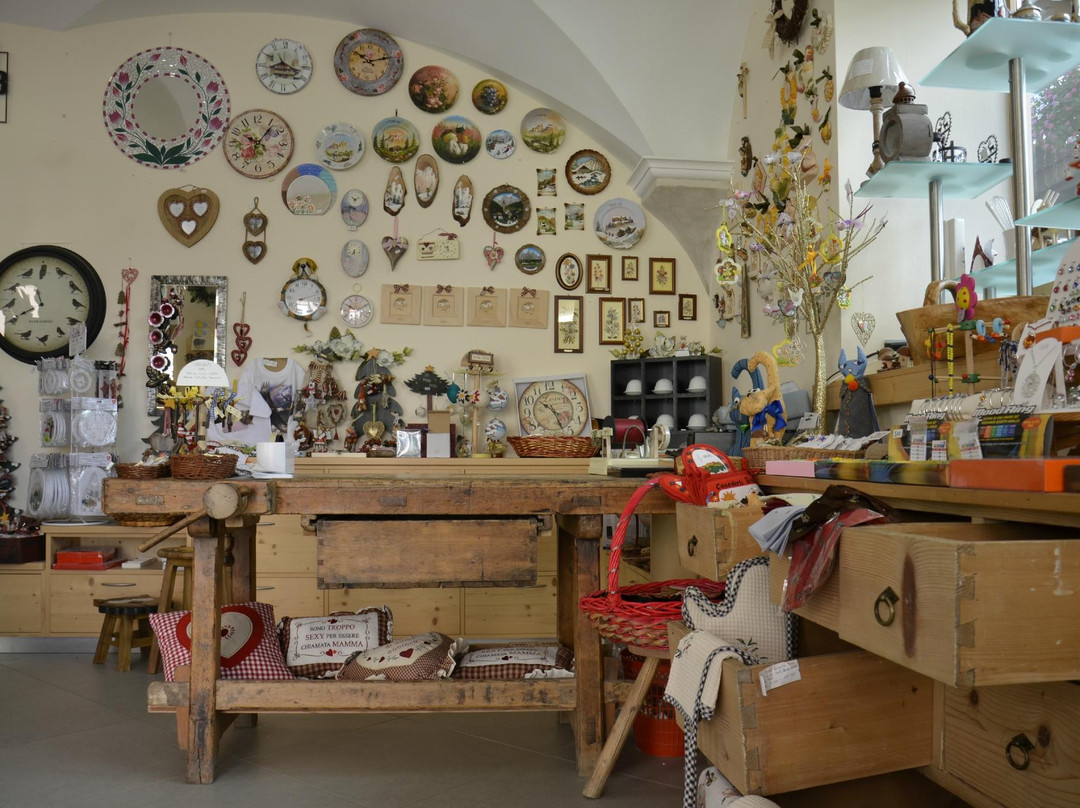 Casabella Idee Regalo景点图片