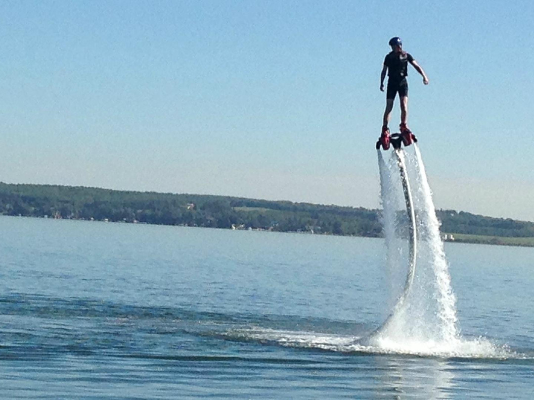 Canadian Jetpack Adventures-西尔万湖必去景点