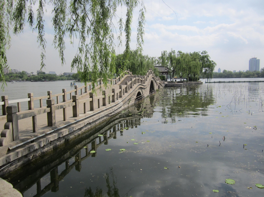 大明湖公园-济南市必去景点