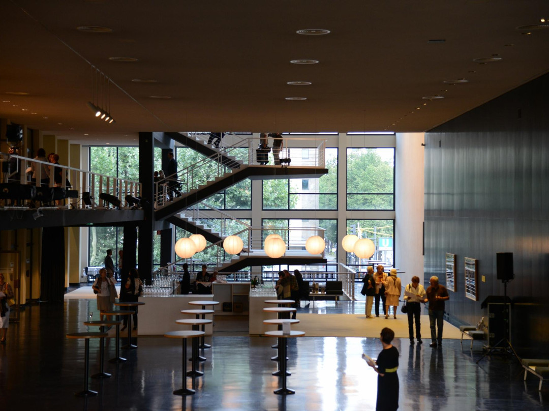 德意志歌剧院-柏林必去景点