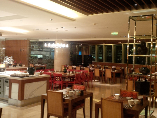 上海雅居乐万豪侯爵酒店主图