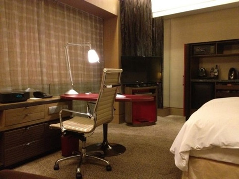 北京希尔顿酒店主图