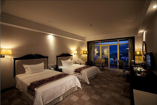 佛山高明碧桂园凤凰酒店主图