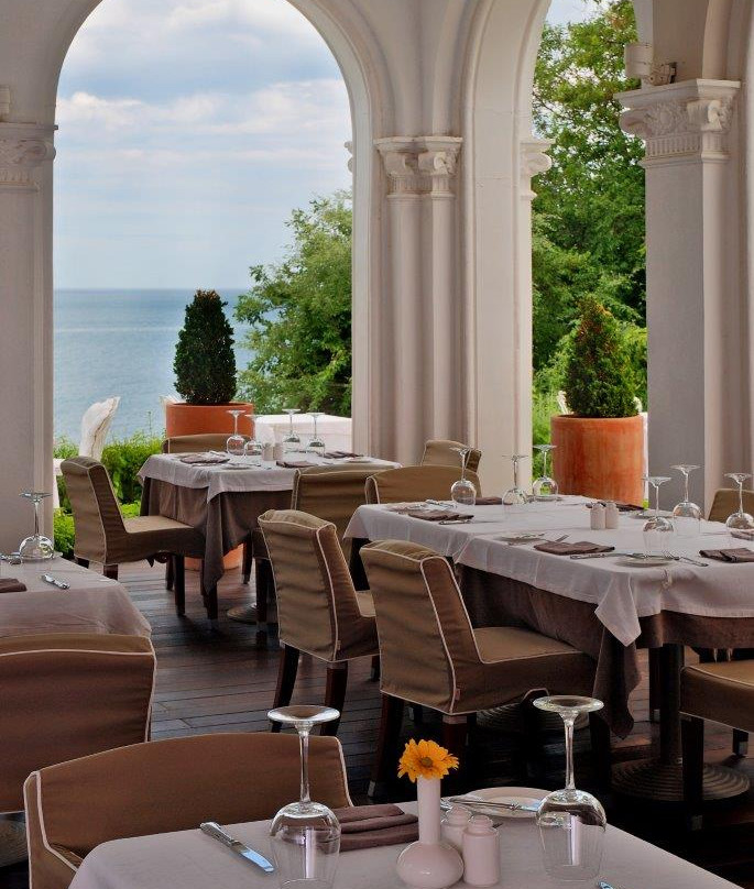 La Terrace, Oasis Boutiqe Hotel