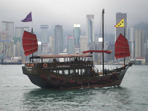"鸭灵号"帆船-香港必去景点