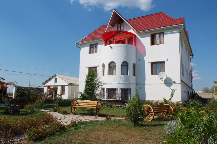 Kazantip Leopolis Hotel-官方