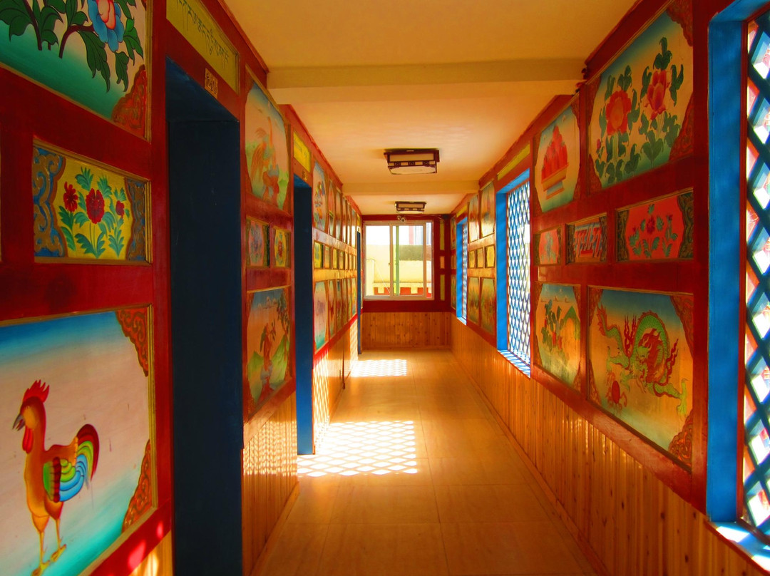 雅塔风情客栈主图