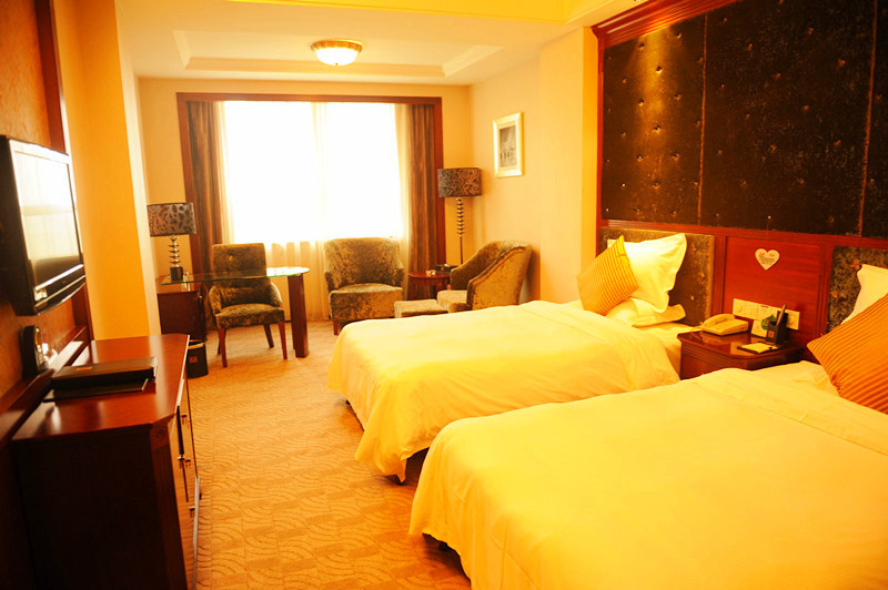 枫丹白露大酒店主图