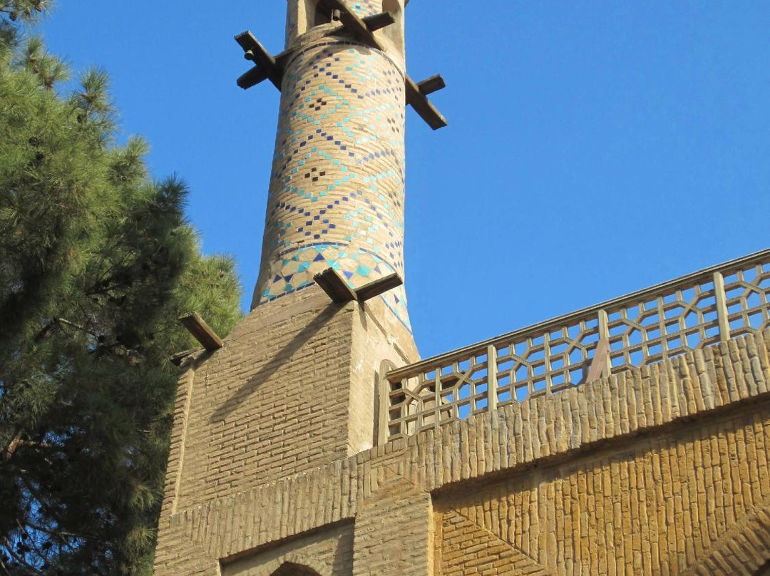 Monare Jonban - Shaking Minarates景点图片