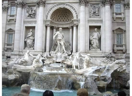 特莱维喷泉（许愿池）-罗马必去景点
