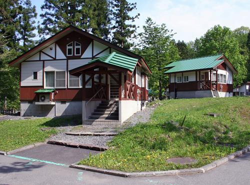 Shinyu Cottage