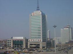 中苑大酒店主图