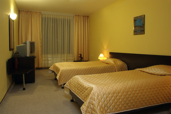 卢克索大楼酒店主图