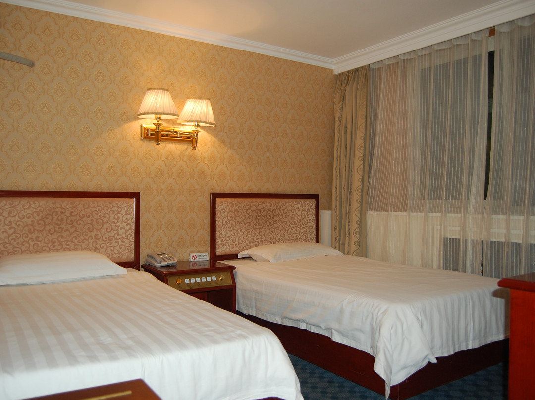 王府井大万酒店主图