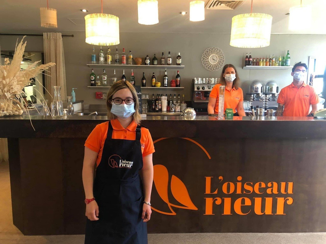 L'Oiseau Rieur
