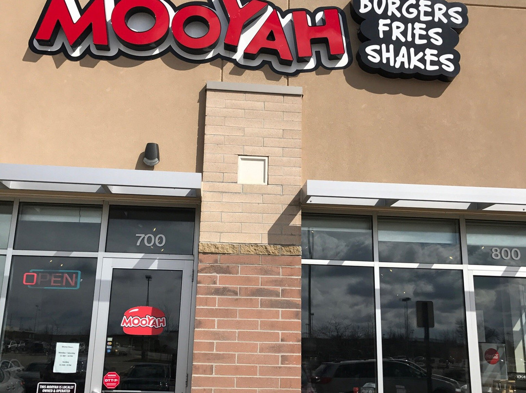 MOOYAH Burgers, Fries & Shakes