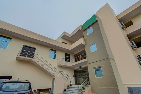 Treebo Dream Palace Near Jaipur International Airport主图