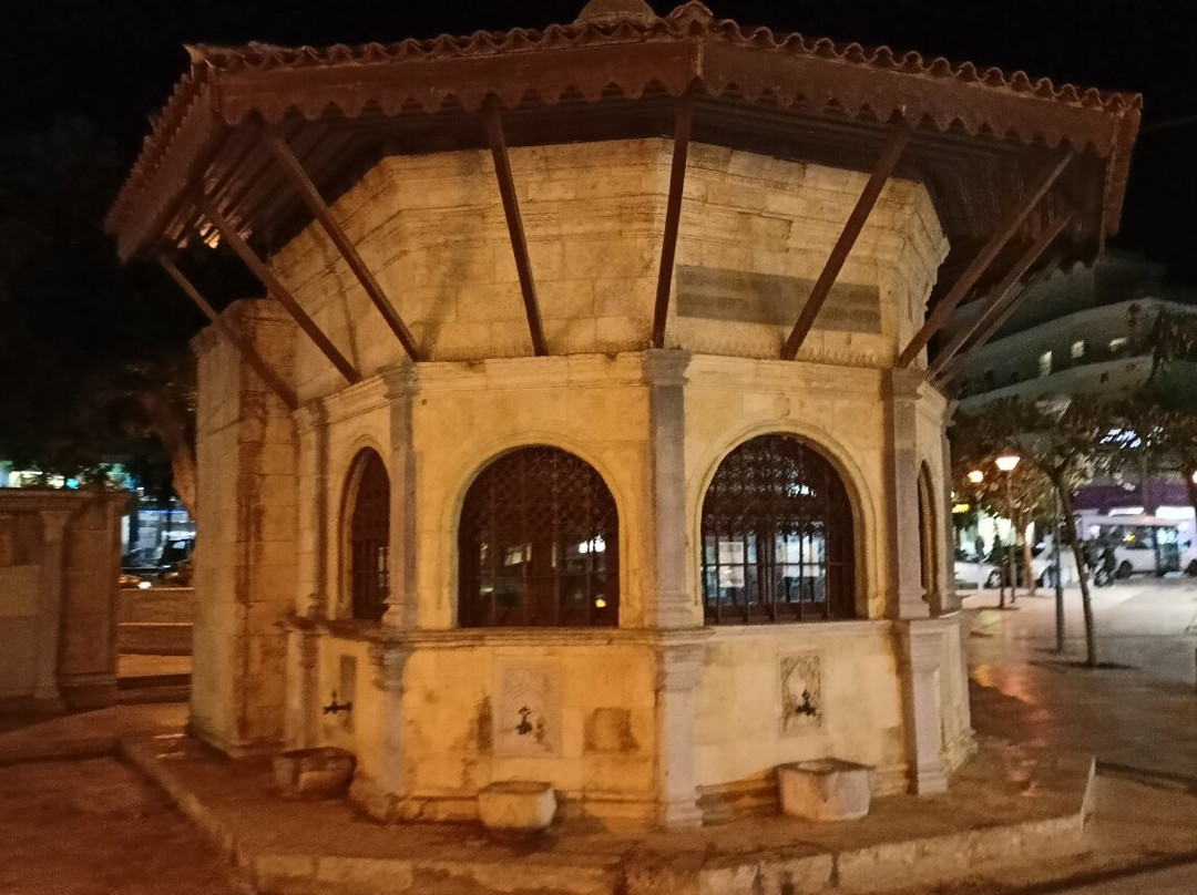 Turkish Pumphouse-伊拉克利翁必去景点