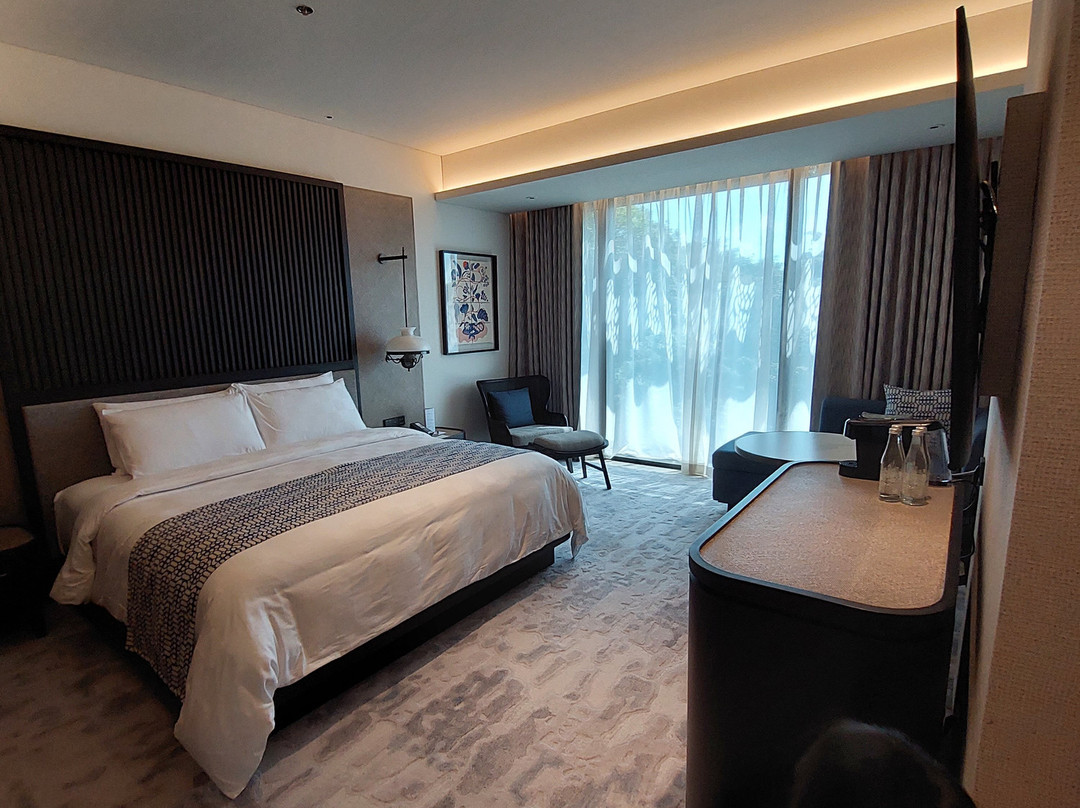 Padma Hotel Semarang主图
