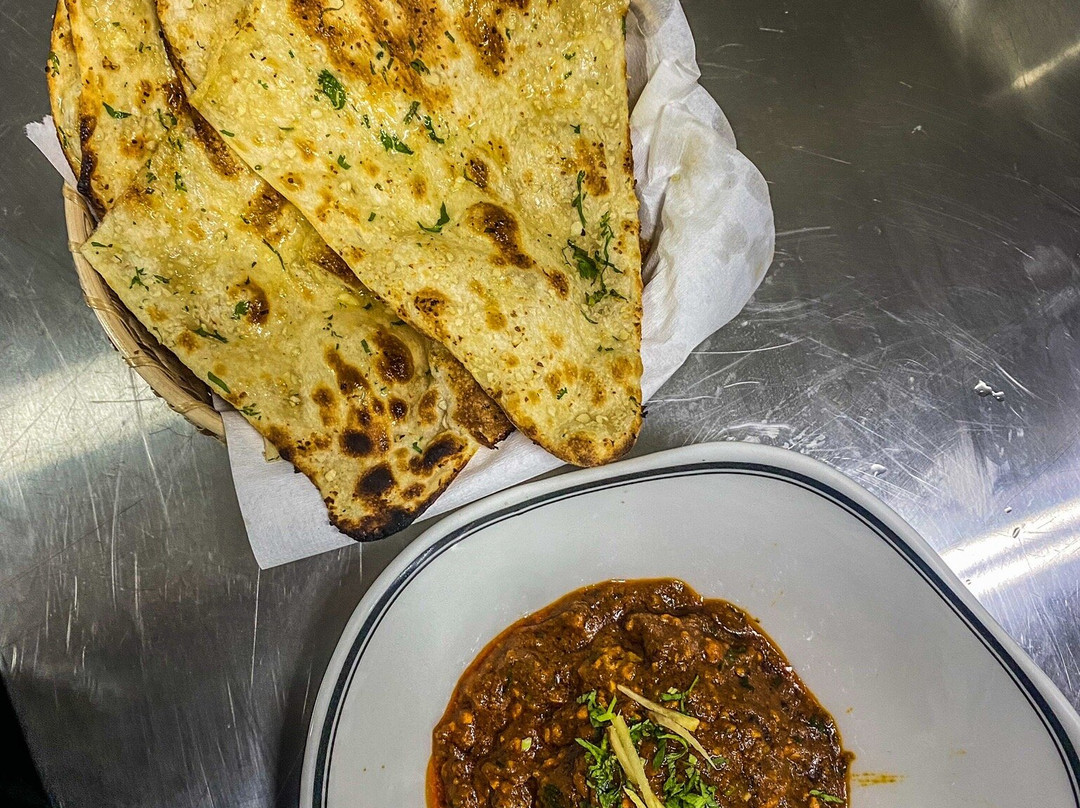 Ascent Biz Hotel主图