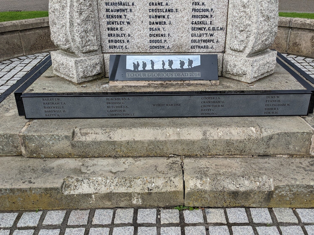 Hoyland War Memorial-Hoyland必去景点