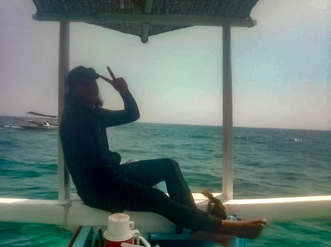 Lovina Dolphin Adventure-罗威那海滩必去景点