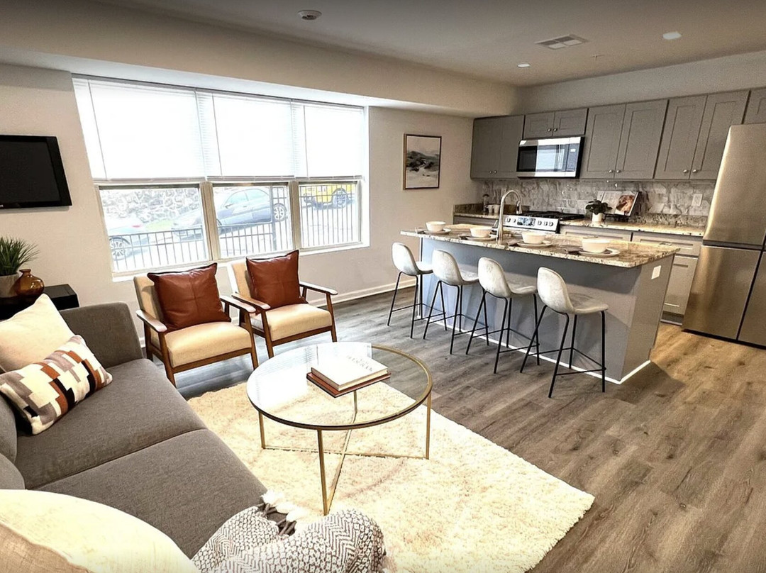 Hyatus at City Views