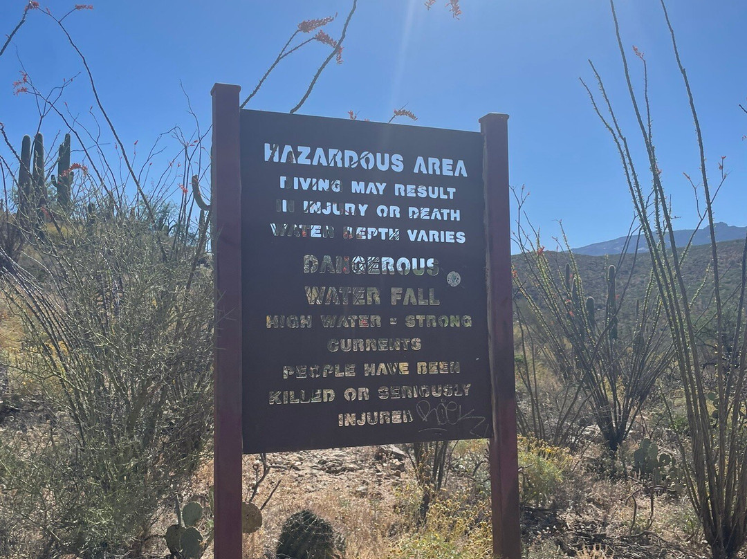 Tanque Verde Falls-图森必去景点