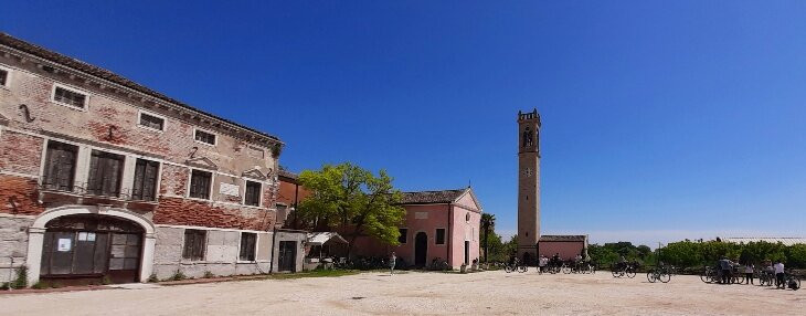 Chiesa di Santa Maria della Neve-卡瓦利诺-特雷波尔蒂必去景点