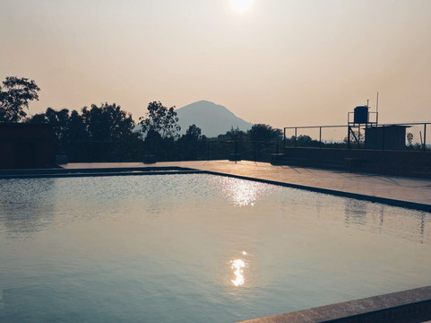 Misty Valley Resort