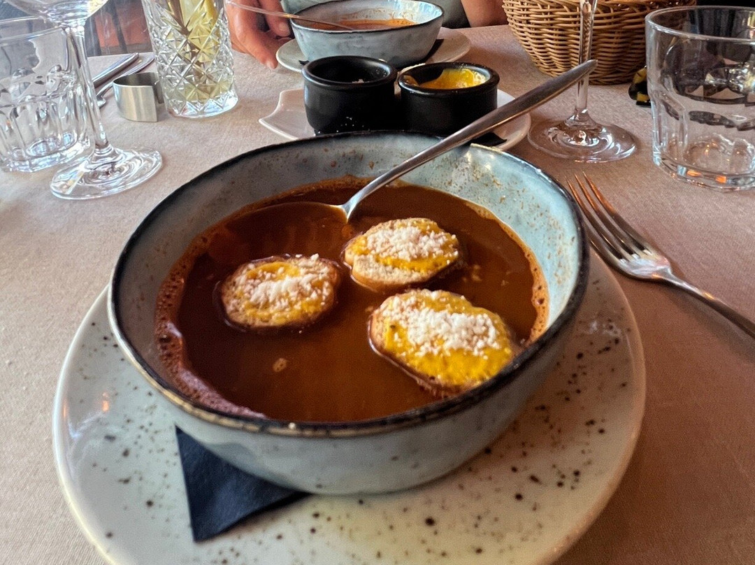 奥斯陶波奇洛斯酒店主图