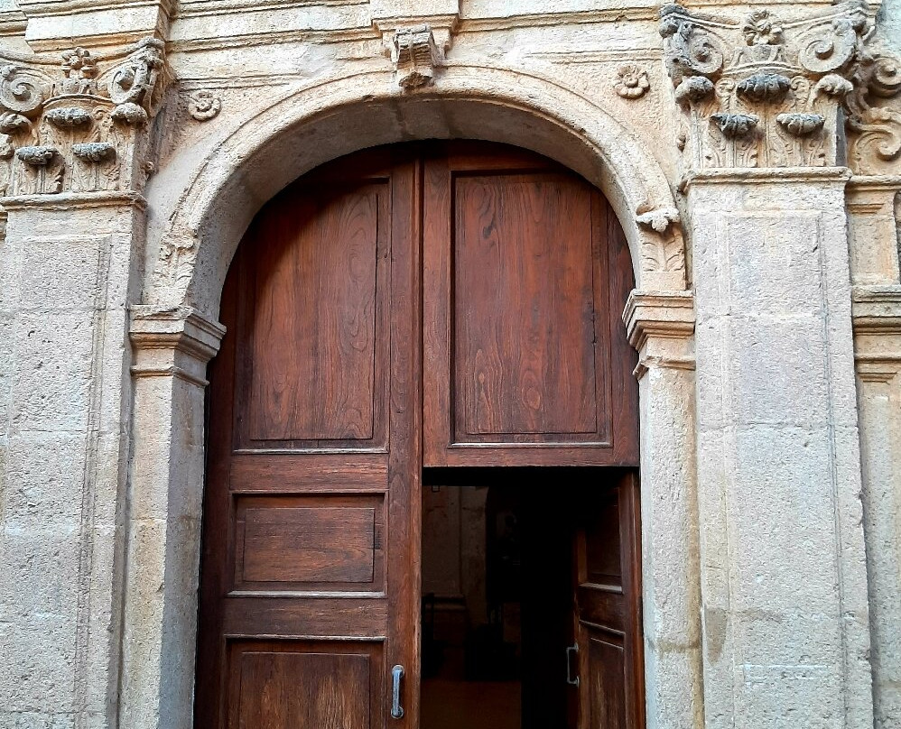 Chiesa Madre di Santa Maria ad Adnexis景点图片