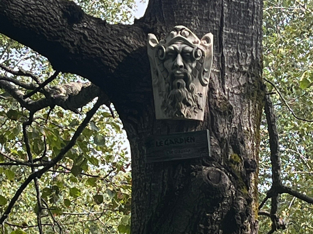 The Stanstead Stone Circle-Stanstead必去景点