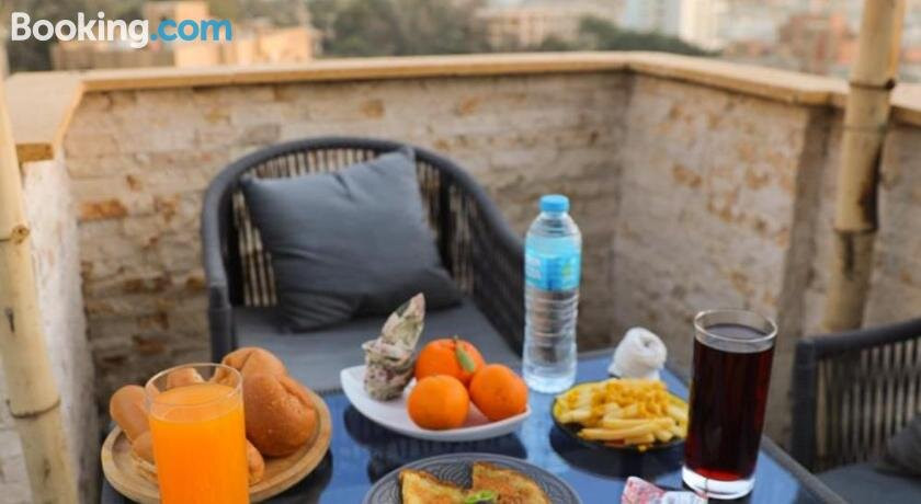 King Tout Hotel Pyramids View