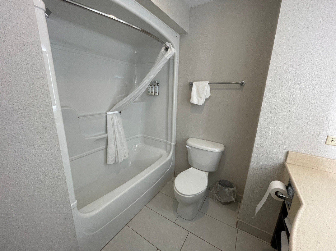 Holiday Inn Express & Suites 1000 Islands - Gananoque By IHG主图