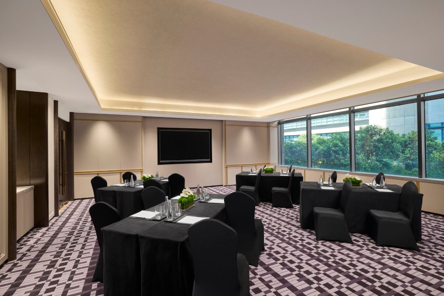 上海城中希尔顿酒店-商务中心/多功能厅