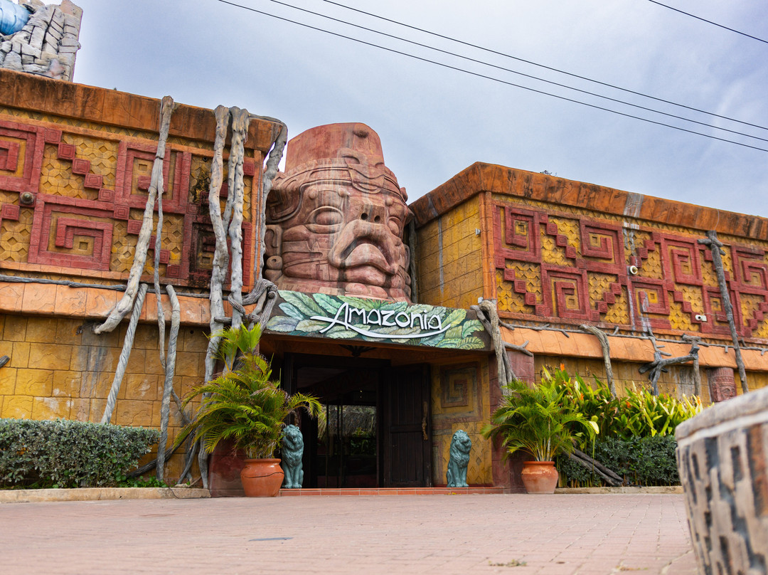 Santa Catharina旅游景点-Amazonia: The Jungle Experience Tour