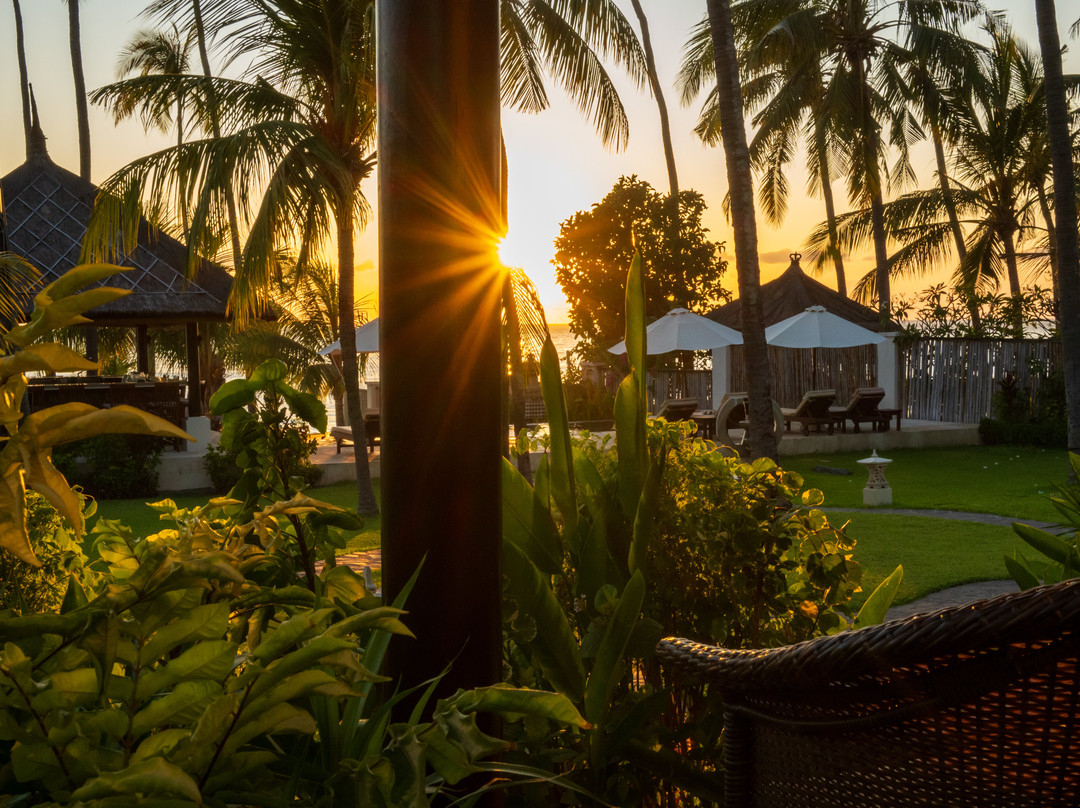 库布英达潜水温泉度假村主图