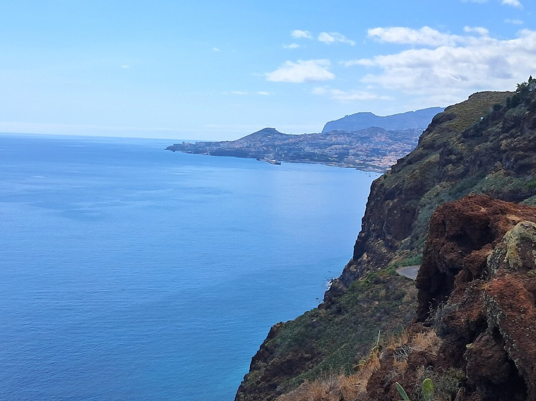 Praia do Porto do Seixal-Seixal必去景点