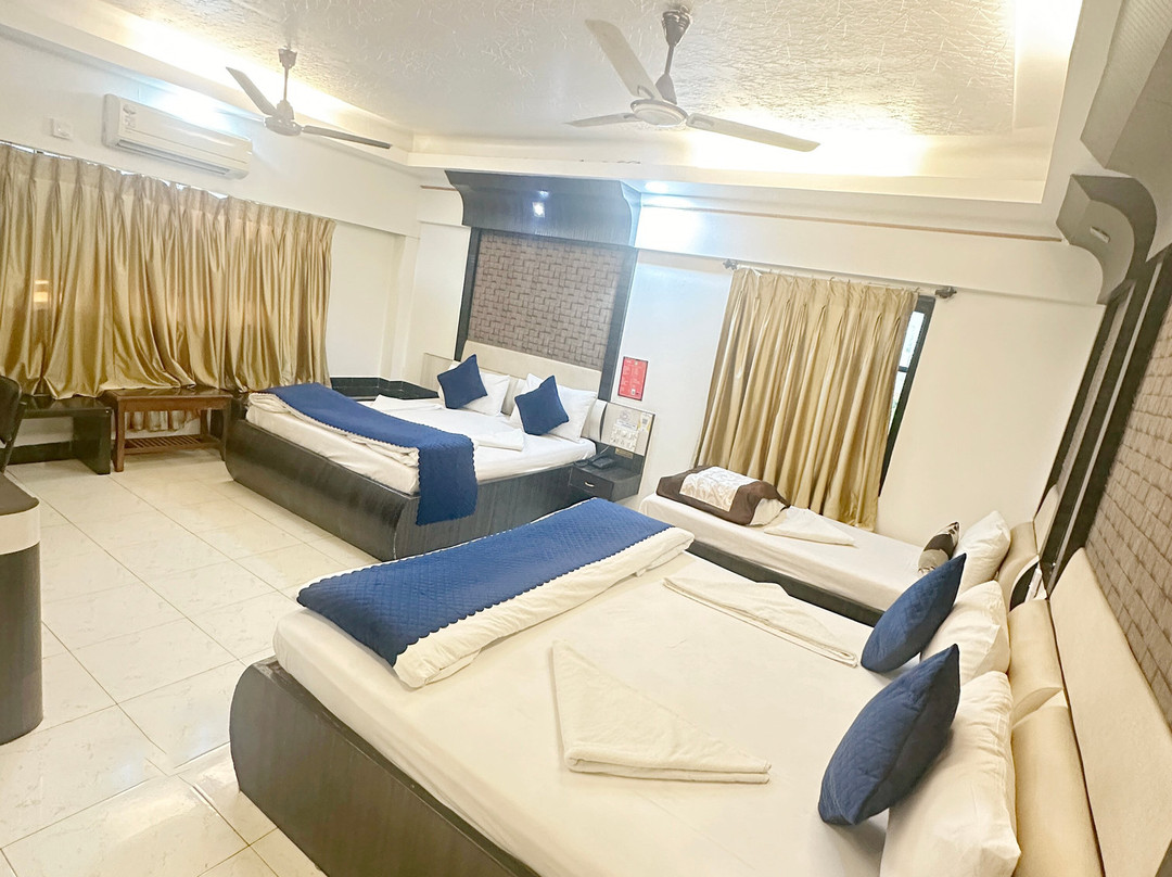 塞巴巴国际酒店主图