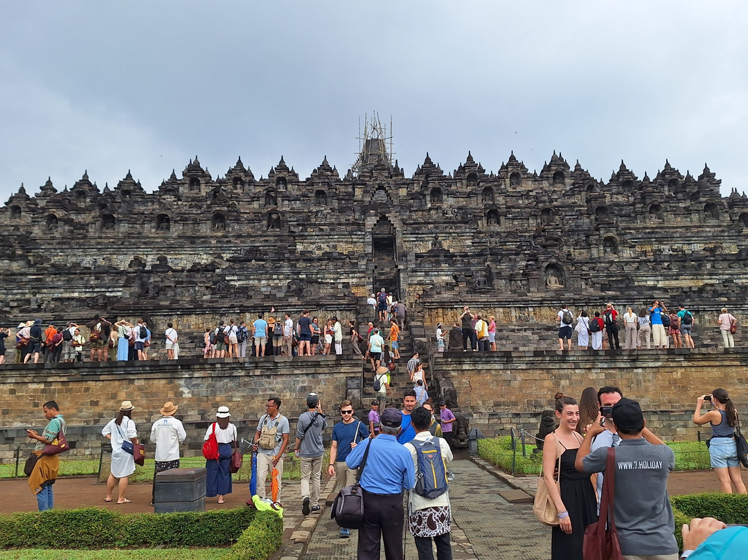 Safira Tour Jogja-Depok必去景点